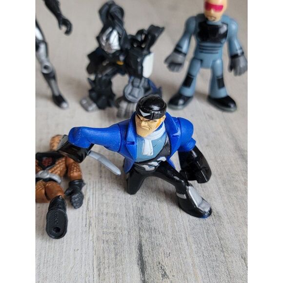 Assorted villain hero mini action figure toy set diver robot - Picture 4 of 9